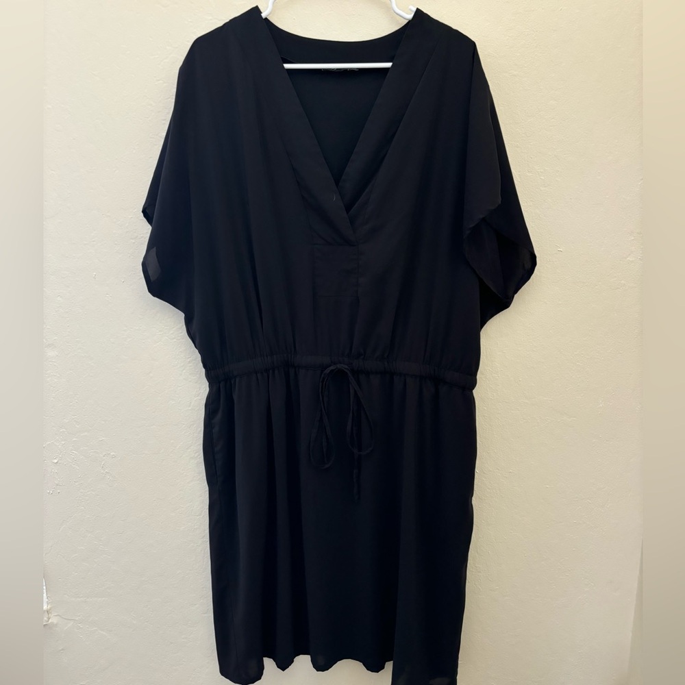 Isabel & Alice Black Dress With Drawstring Waist